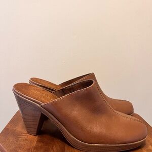 Women's Brown Heeled Mules